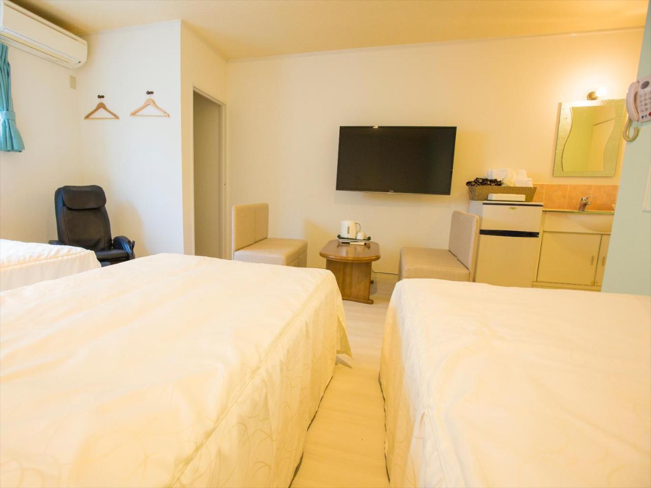 Hotel Palm Tree Hill Okinawa Ngoại thất bức ảnh